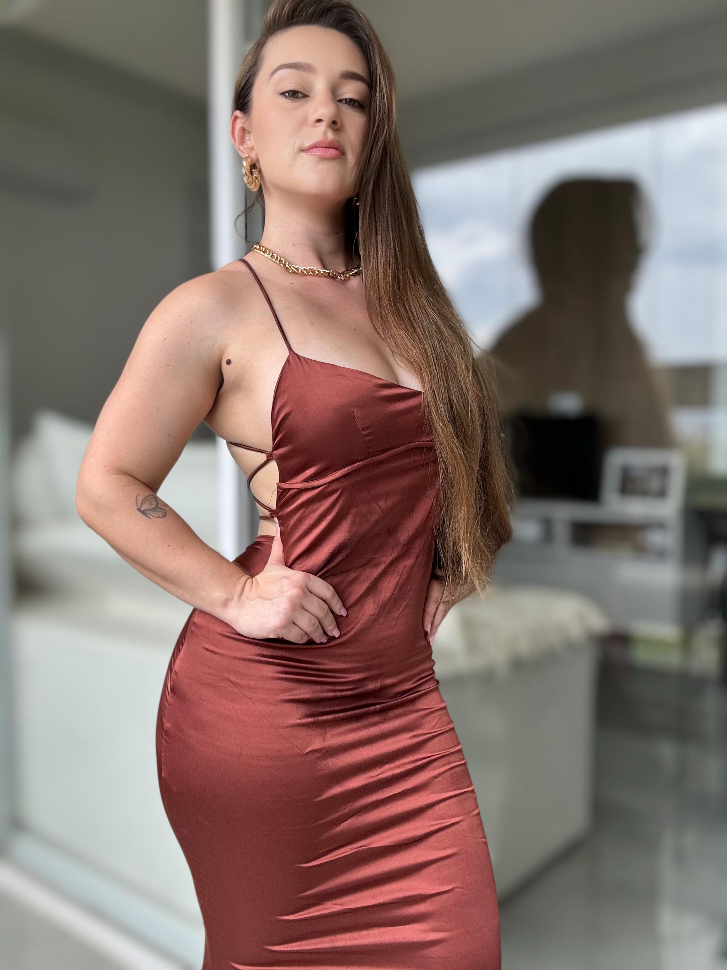 Vestido Longo Cetim Decote nas Costas Modern Savanah